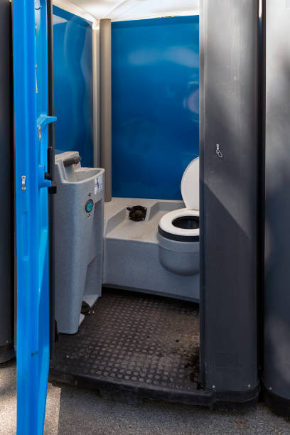 Best Temporary restroom rental  in Mitchell, IN